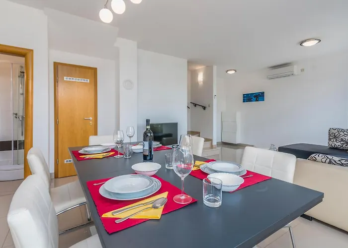 Pet Friendly In With Wifi Casa de Férias Kornić