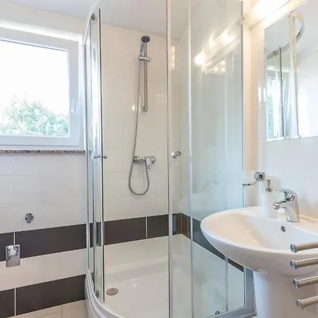 Holiday home Stunning In With Wifi Kornic