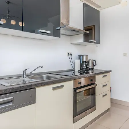 Holiday home Stunning In With Wifi Kornic